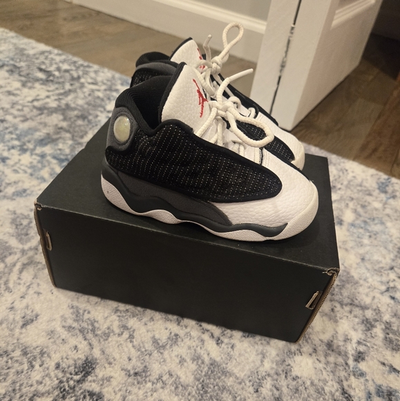 Nike Other - Jordan 13 retro (make an offer)